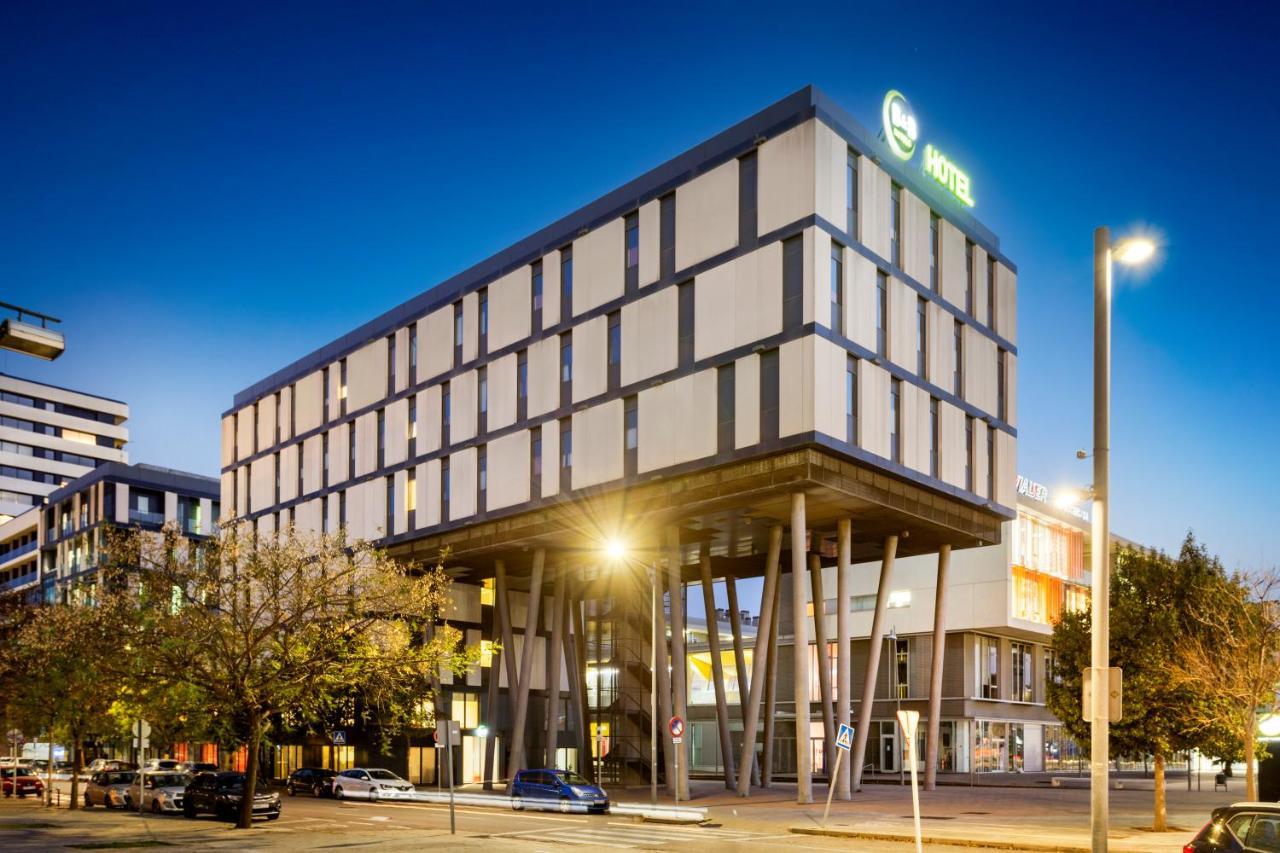 B&B Hotel Barcelona Mataro Bagian luar foto