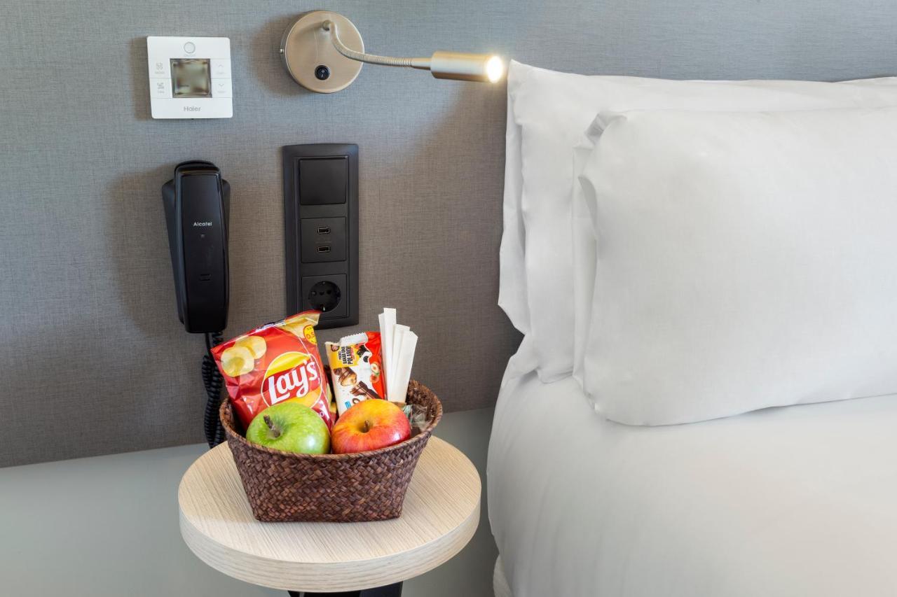 B&B Hotel Barcelona Mataro Bagian luar foto