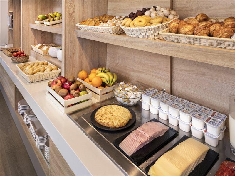 B&B Hotel Barcelona Mataro Bagian luar foto