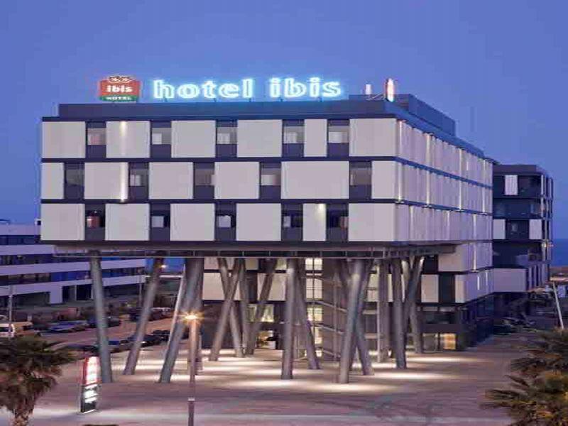 B&B Hotel Barcelona Mataro Bagian luar foto