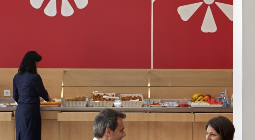 B&B Hotel Barcelona Mataro Bagian luar foto