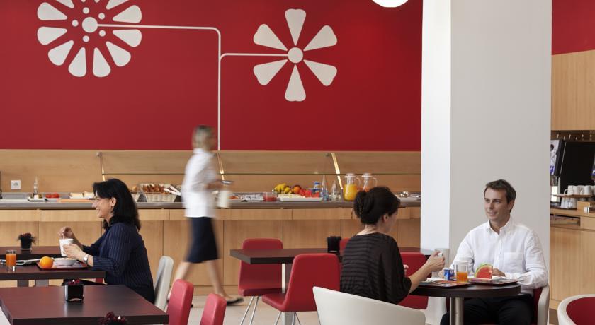 B&B Hotel Barcelona Mataro Bagian luar foto